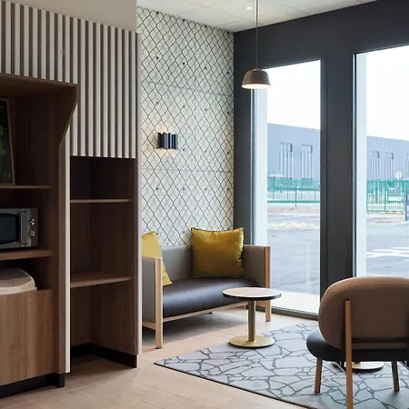 Hotel Saint-christophe Gare Cergy