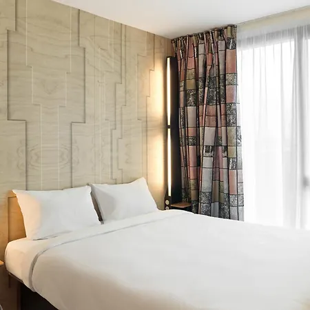 Hotel Saint-christophe Gare Cergy